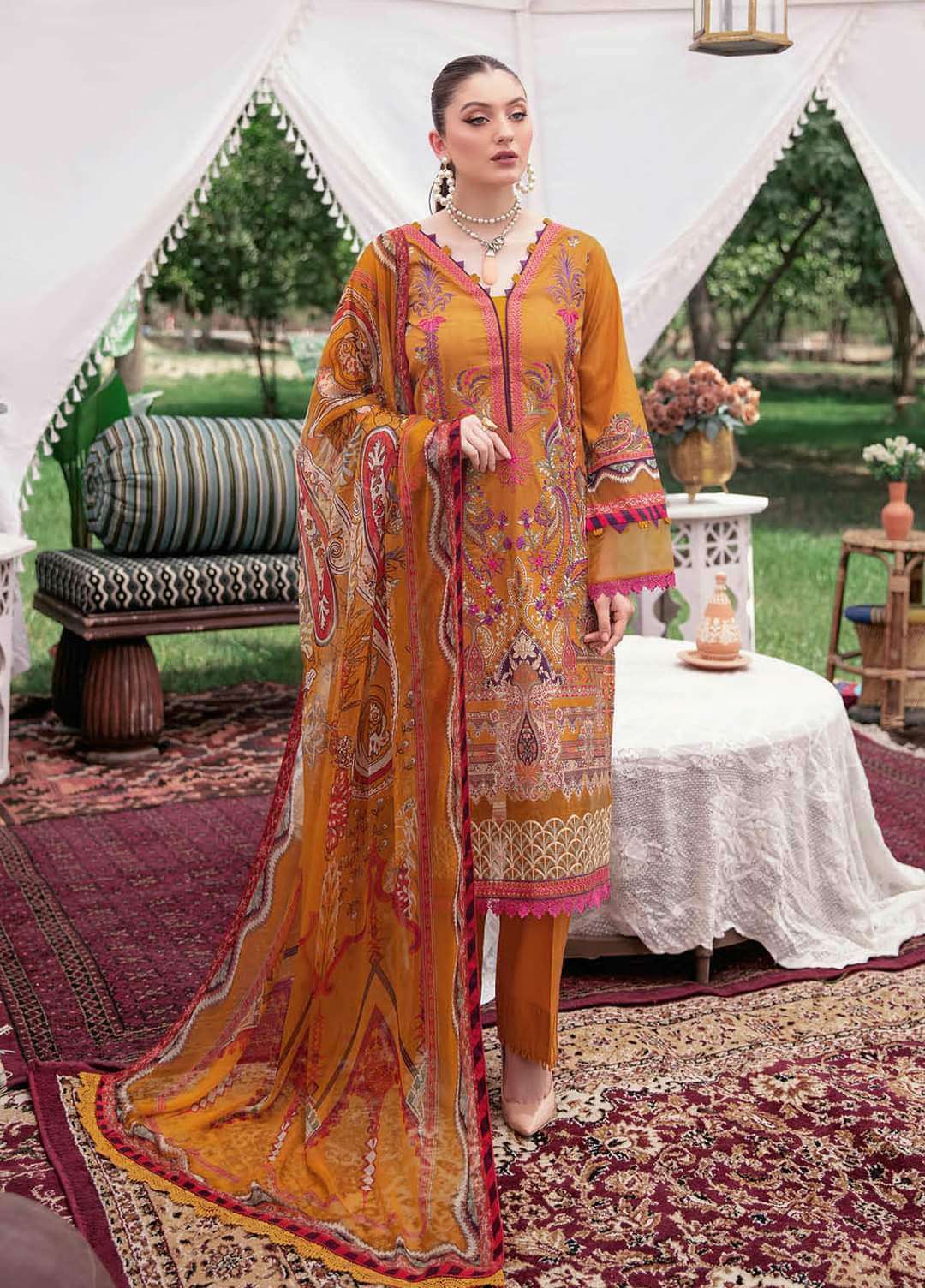 REET Luxury Lawn By Ramsha Vol-5 R-101